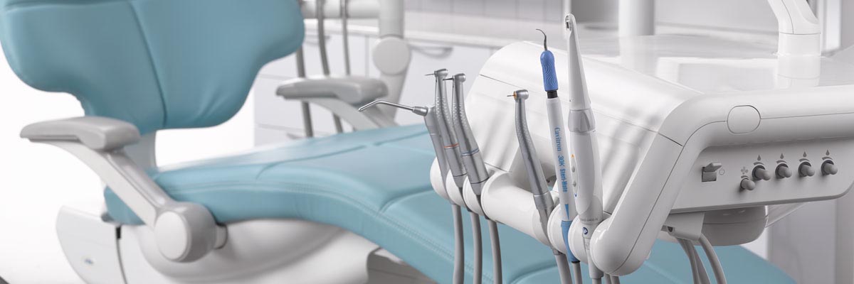 A-dec 500 Chair with Continental Delivery System and Dental Instruments